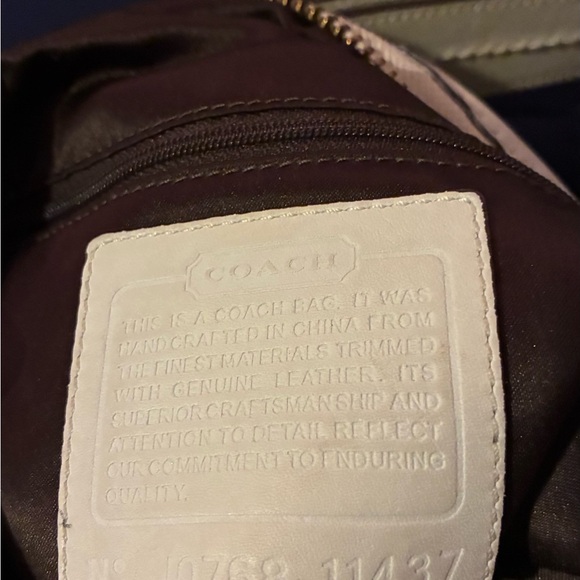 Coach Brown and Cream Signature Shoulder Bag - Picture 5 of 7